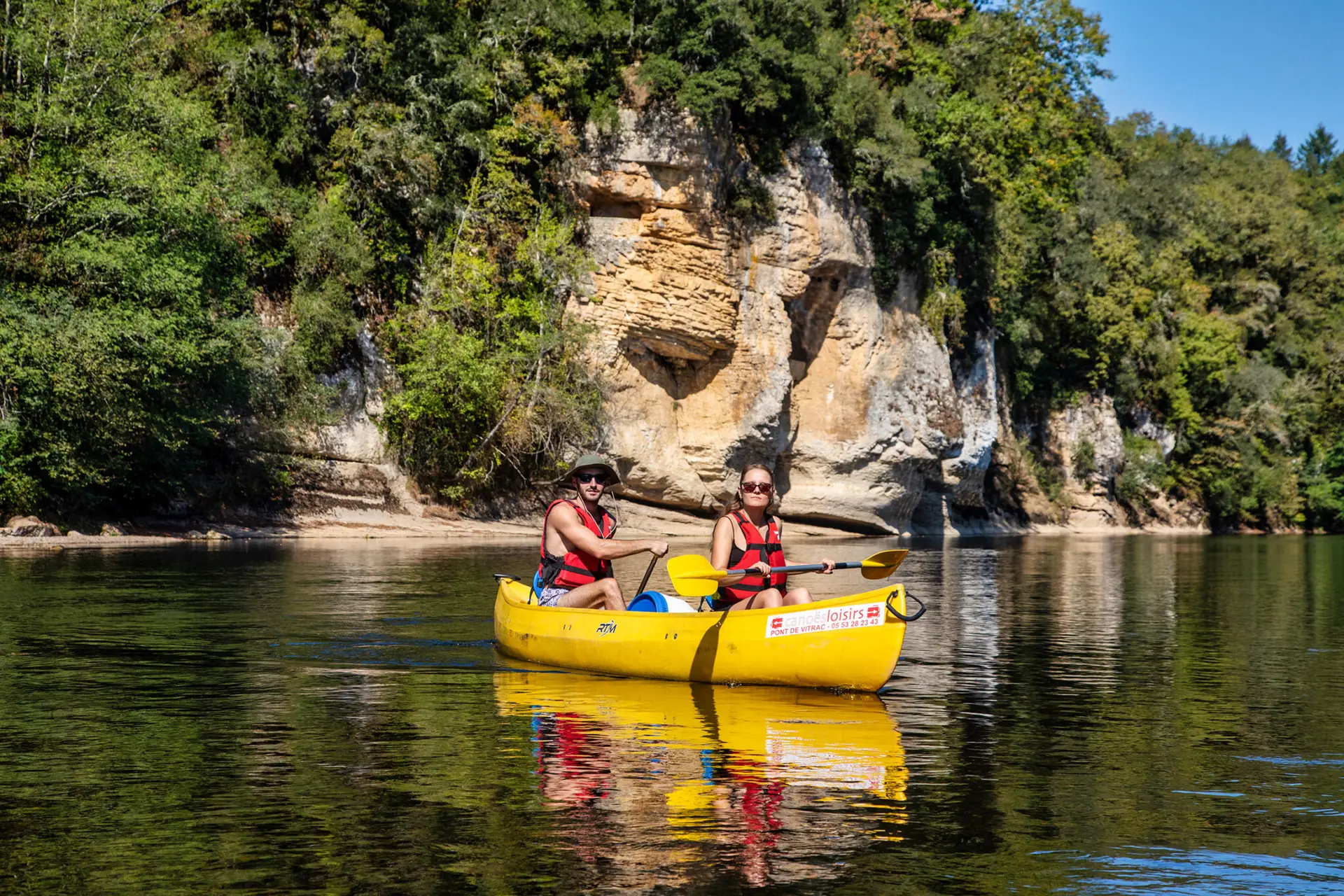 Canoë partant de Carsac - Canoës Loisirs