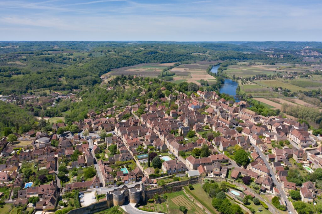 Vue aérienne de Domme