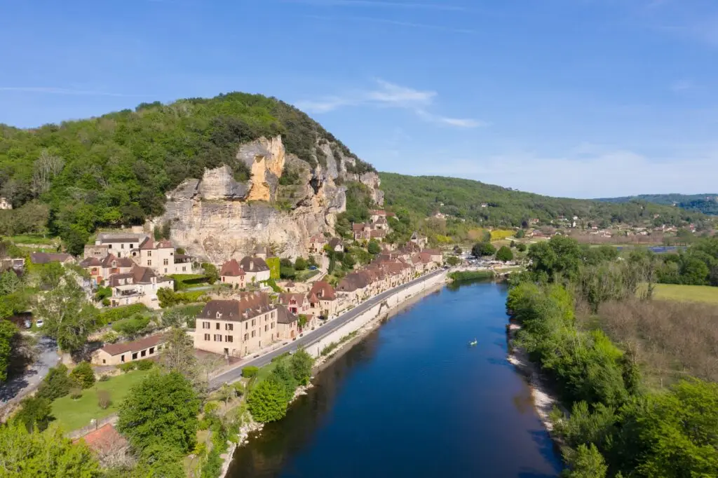 Vue aérienne de la Roque-Gageac