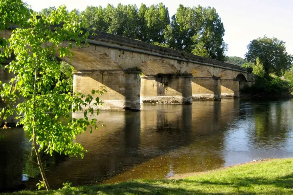 Pont de Cenac et Saint Julien