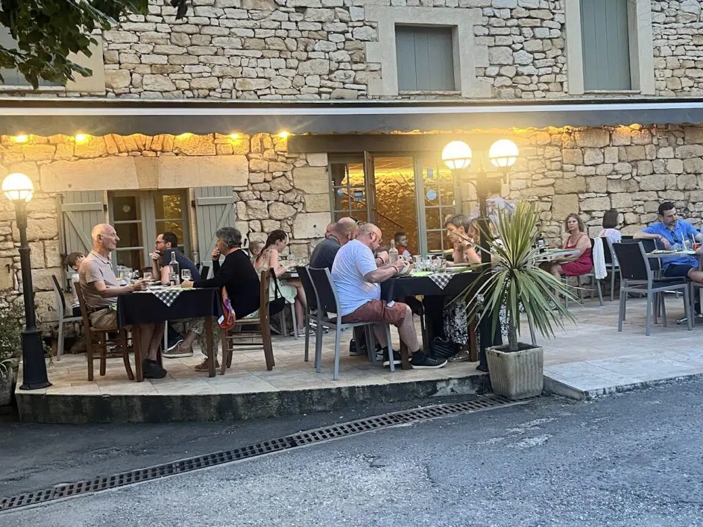 Auberge du Colombier, Partenaire restaurant de Canoes Loisirs